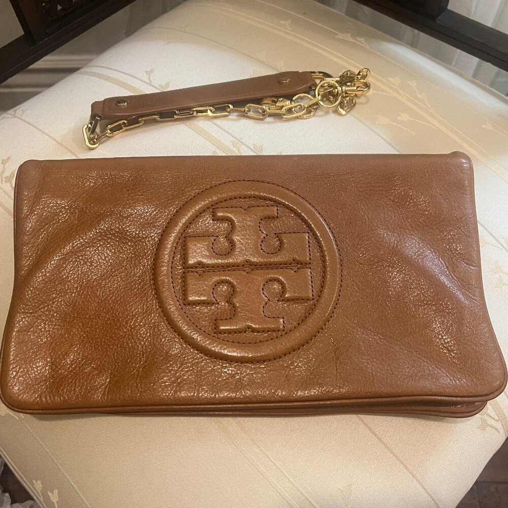 Tory Burch Tan Leather Logo Shoulder Bag / Clutch with Chain Strap